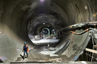 Illustration for article titled The Secret Lives of NYC Mega-Projects, Revealed By One PhotographerÂ